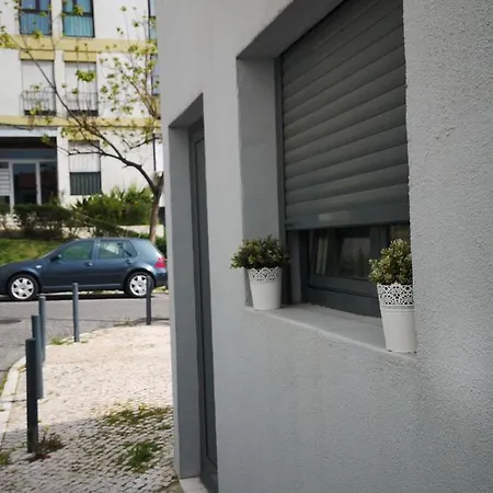Cozy Studio Alvalade Lisbon Exterior photo